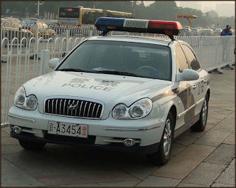 20111106-Wiki com Police_China_Hyundai.jpg